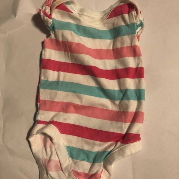 Baby clothes 0-3 M and 3M - Picture 7 of 8